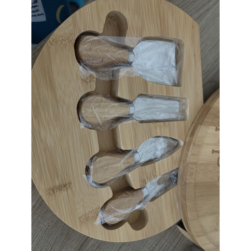 Royal House Bamboo & Stainless Steel Cheese Knife Set, 4pcs Engraved Board